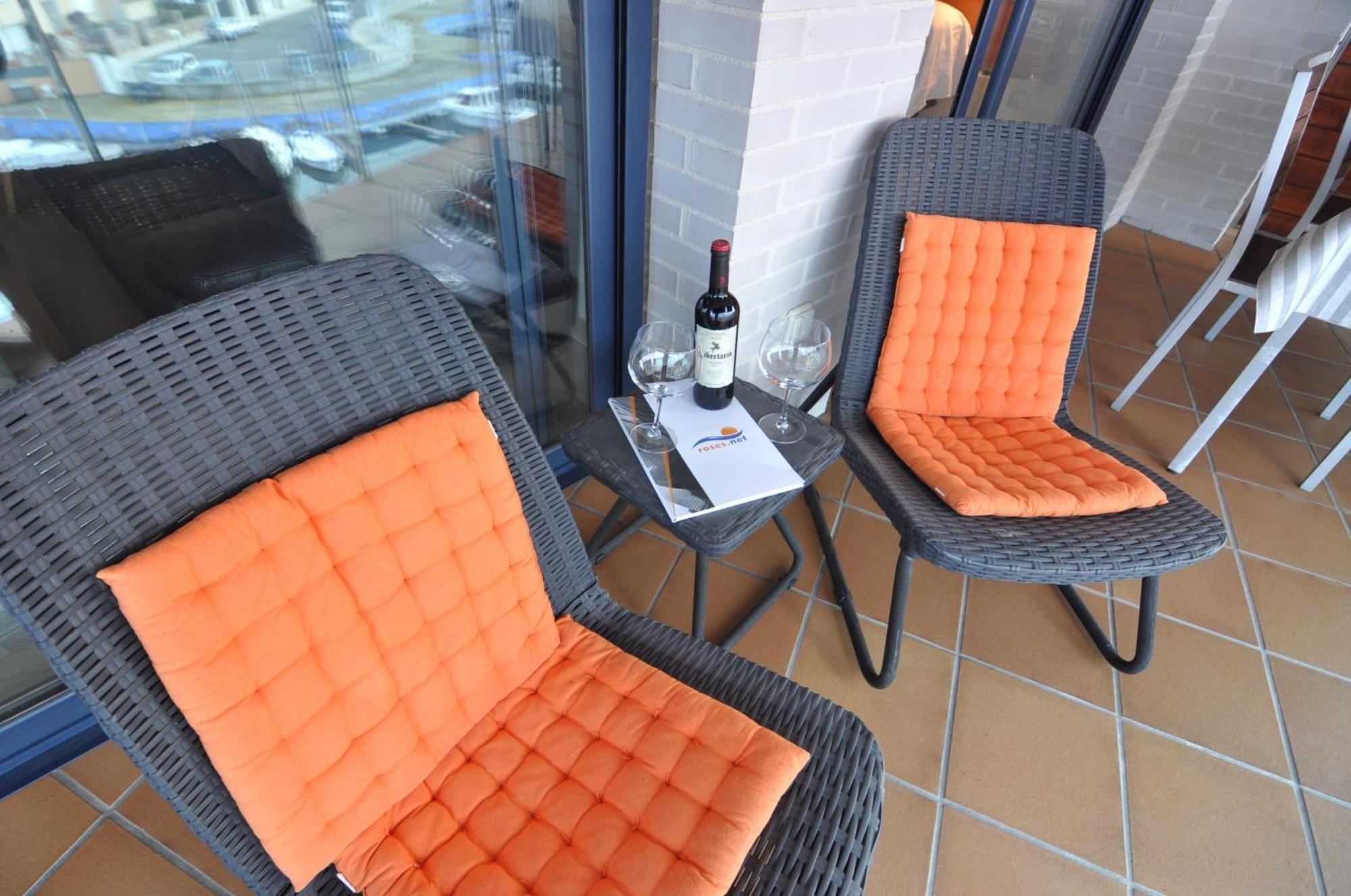 Rnet - Apartments Roses Port Trebol Exterior photo