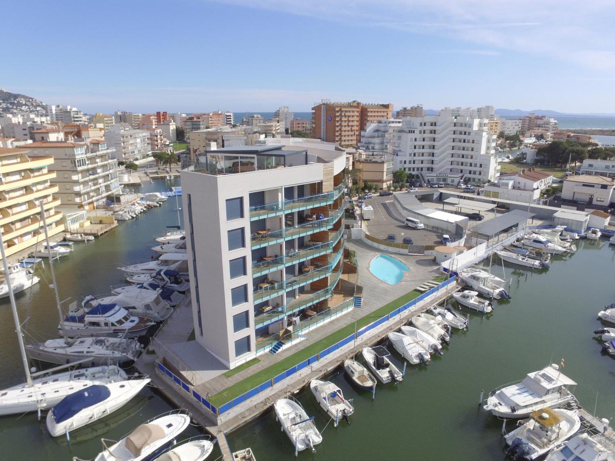 Rnet - Apartments Roses Port Trebol Exterior photo