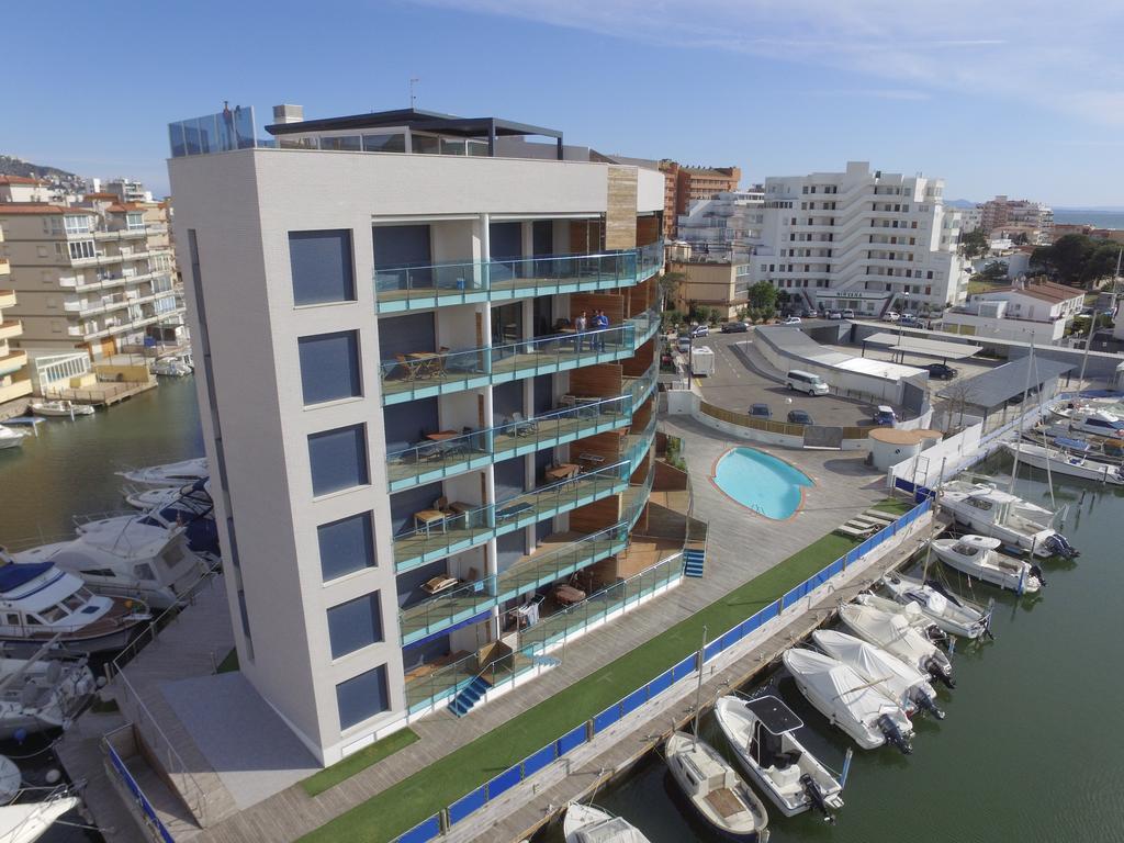 Rnet - Apartments Roses Port Trebol Exterior photo